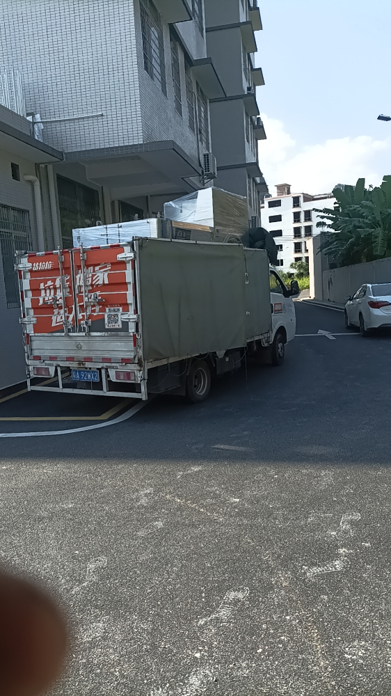 珠江洗滌設(shè)備工業(yè)用洗衣機(jī)助力紡織廠洗滌效率提升