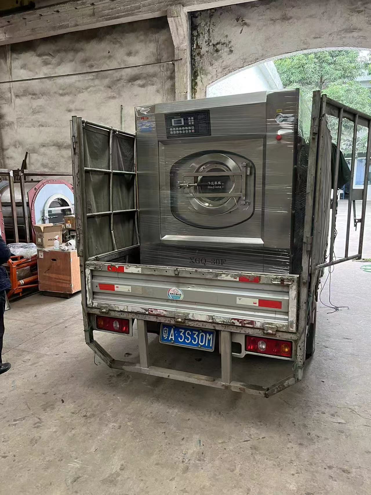 【高效節(jié)能的秘密】廣州工業(yè)用滾筒洗衣機(jī)如何讓星級賓館用電成本直降30%